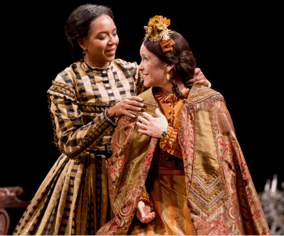 (L-R) Sameerah Luqmaan-Harris as Elizabeth Keckly and Naomi Jacobson as Mary Todd Lincoln. Photo by Scott Suchman.