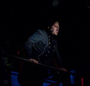 Larry Munsey as Inspector Javert. Photo by Kirstine Christiansen.