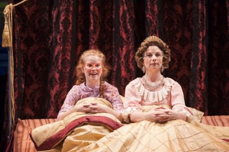 – Sophie (L-Megan Graves) and the Queen of England (R-Susan Lynskey). Photo by Margot Schulman.