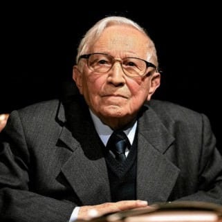 Tadeusz Różewicz. Photo by Tomasz Stańczak / Agencja Gazeta.