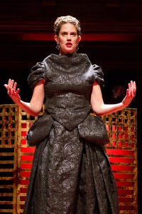 Juliana Francis-Kelly as Queen Elizabeth I. Photo by Teresa Wood.