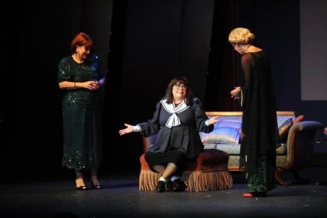 L to R: Vera Charles (Kathy Halenda) and Mame Dennis (Sandy Bainum) question the seated Agnes Gooch (Sally Struthers). Photo by Suzanne Carr-Rossi.