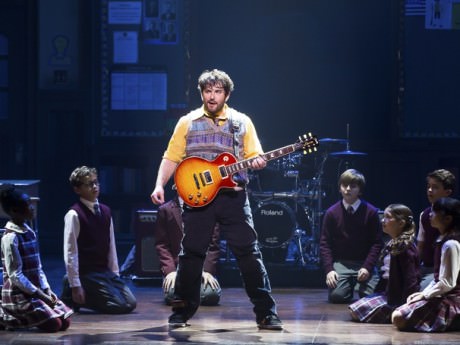 Alex Brightman as Dewey Finn and the cast of 'School of Rock.' Photo by Matthew Murphy.