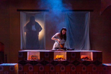 The U.S. premiere of Como Agua Para Chocolate (Like Water for Chocolate) plays through October 7, 2018, at GALA Hispanic Theatre. Photo by Daniel Martinez.