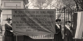 Suffragettes protest outside the White House. Photo courtesy of the Library of Congress.