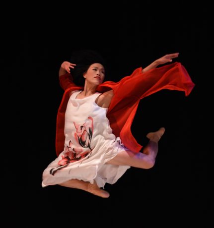 Shu-Chen Cuff and Gin Dance Company will premiere "We, The Moon, The Sun" during the 2019 Atlas INTERSECTIONS Festival. Photo by Ruth Judson/Gin Dance Company.