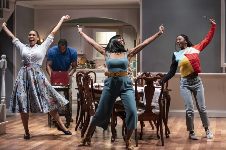 L-R: Nikki Crawford (Beverly), Samuel Ray Gates (Dayton), Shannon Dorsey (Jackie), and Chinna Palmer (Keisha) in 'Fairview' at Woolly Mammoth Theatre Company.