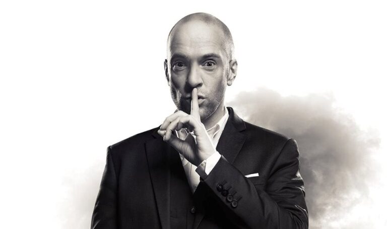 Review: ‘Derren Brown: Secret’ at the Cort Theatre Review: ‘Derren Brown: Secret’ at the Cort Theatre