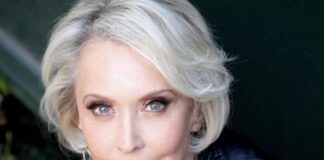 Hilarious observations and non-stop laughs from ‘Julie Halston: De-Classified!’ at NYC’s Birdland