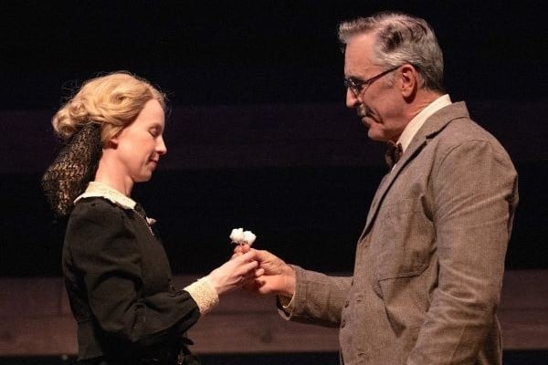 Coming of age and learning hard lessons in ‘Sump’n Like Wings’ at NYC’s Theatre Row