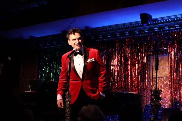 A wild yuletide celebration like no other in ‘The 14th Annual Joe Iconis Christmas Extravaganza’ at NYC’s 54 Below