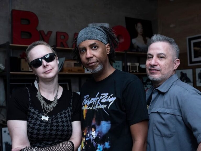 Good news about good dudes in ‘Love and Vinyl’ at Byrdland Records