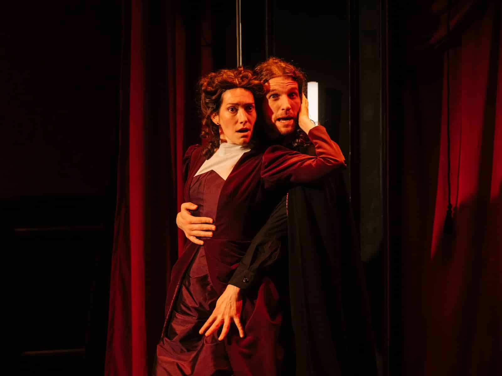 Madcap hilarity in Constellation Theatre’s ‘Dracula: A Comedy of Terrors’