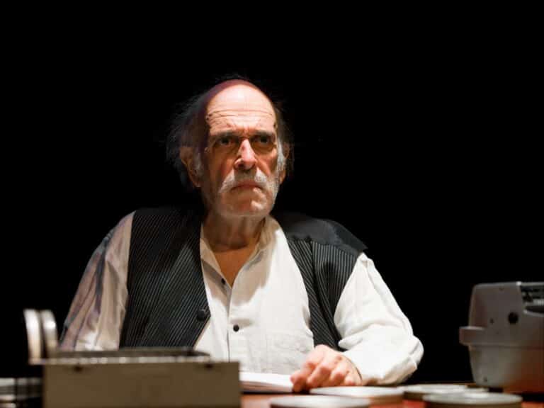 Gravitas and great acting unspool in Scena Theatre’s ‘Krapp’s Last Tape’