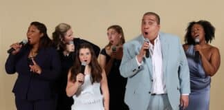 ‘Compass Rose Cabaret’ entertains and enchants